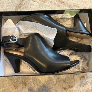 NWB Alfani Open Toe High Heel - Black